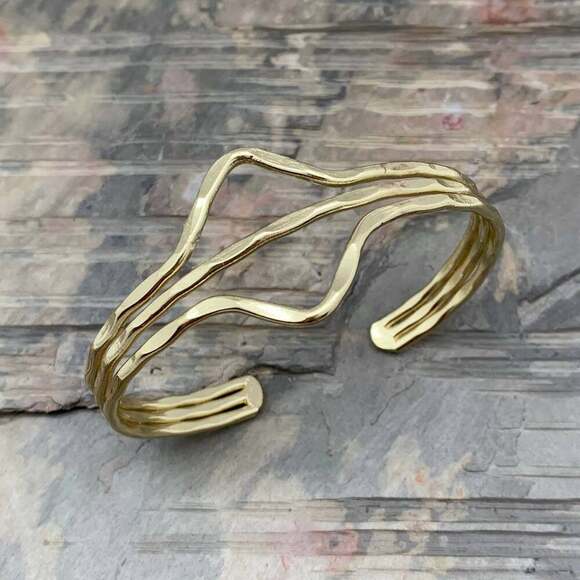 Silver Elegant Jewelry - Handcrafted Boho Gold Plated Adjustable Cuff Bracelet - Two Triangles - Gift Box